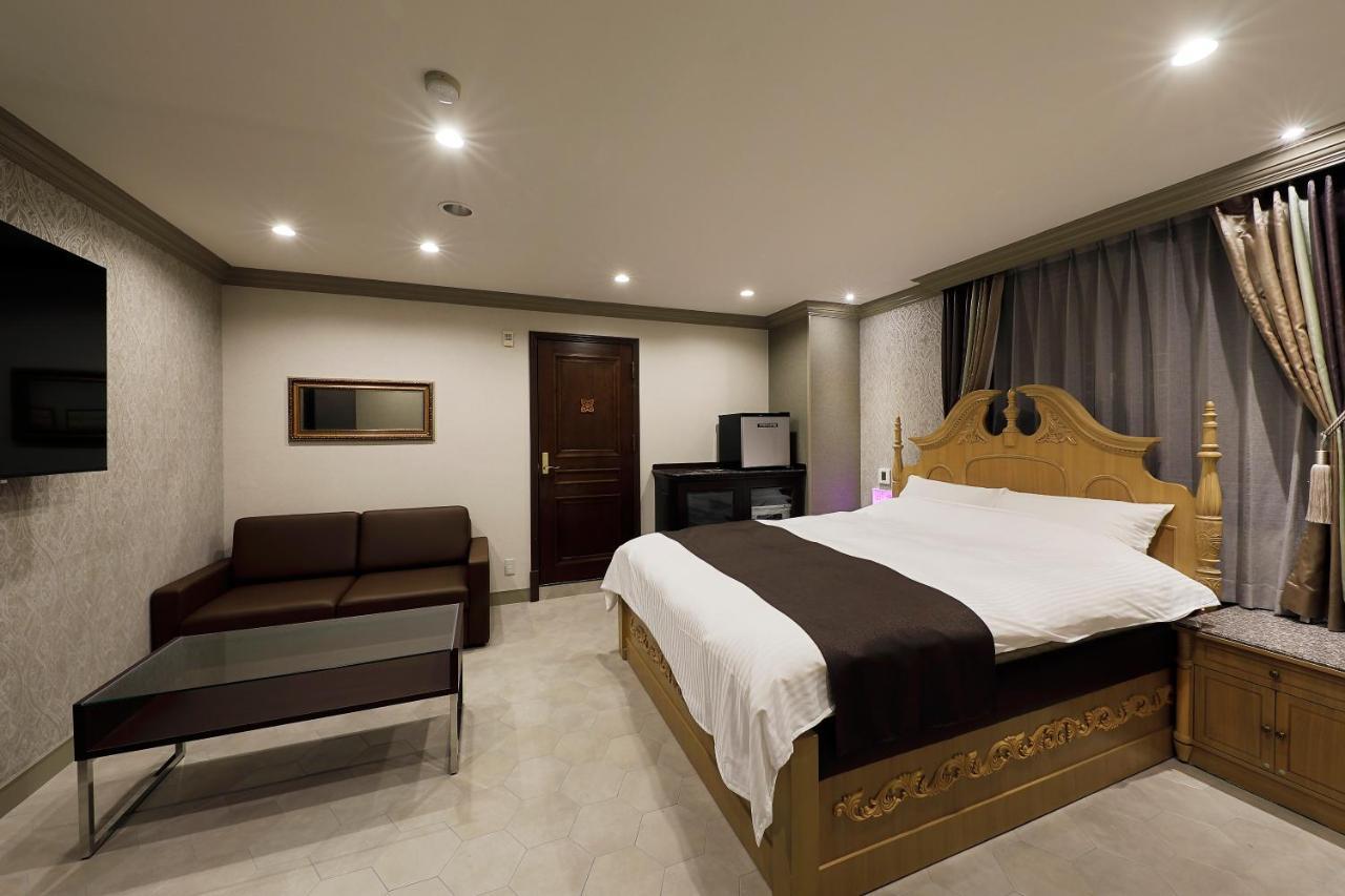ホテルバースデー岐阜西店 Hotel Birthday Gifuwest (Adults Only) Luaran gambar